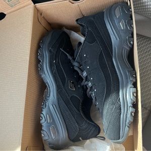Sketchers d’lites wide fit BNWT